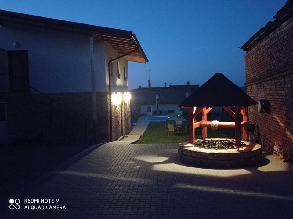 Penzion Zajecak Zajeci Exterior photo