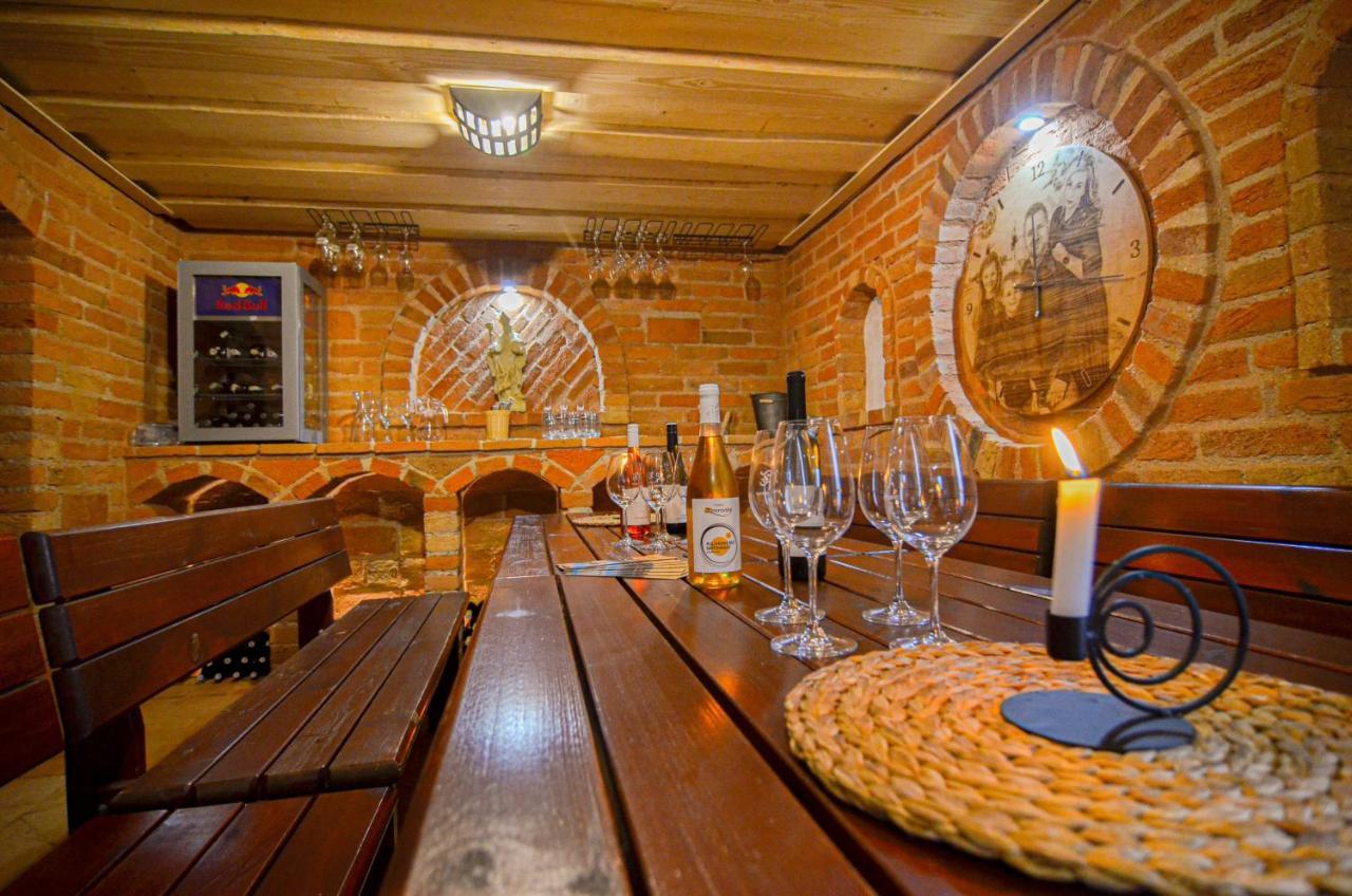 Penzion Zajecak Zajeci Exterior photo